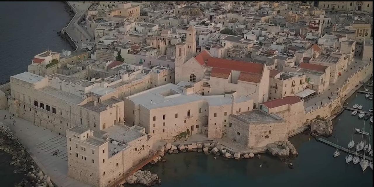 Porto di mare b&b Giovinazzo Esterno foto